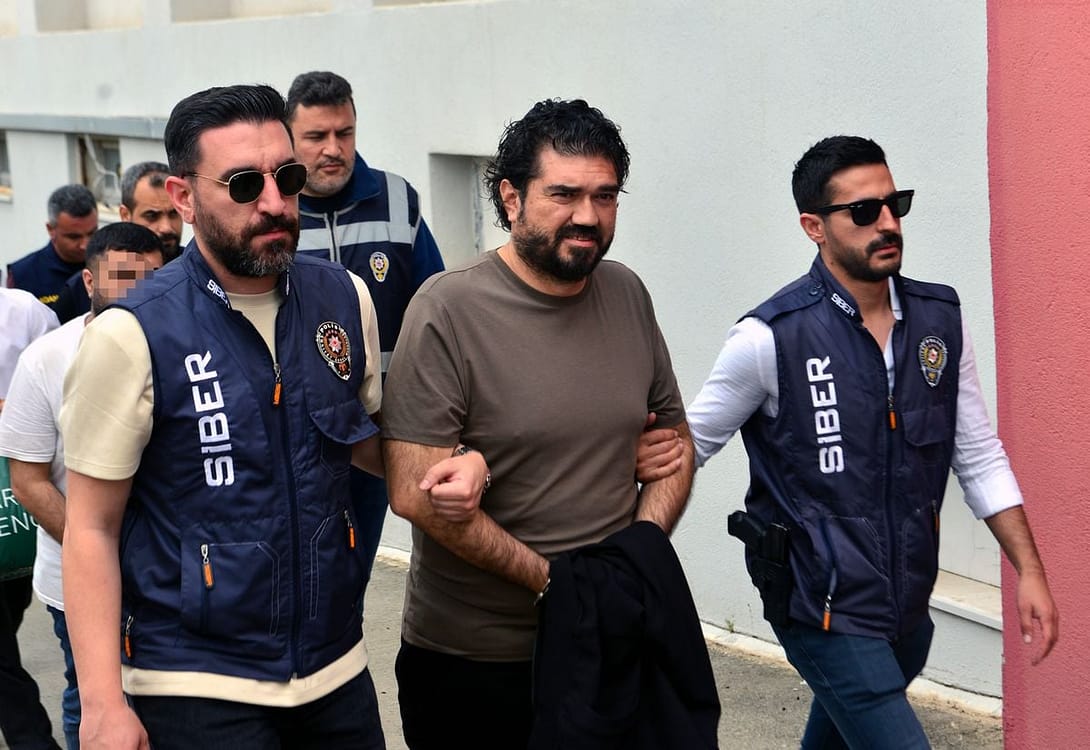 Adana merkezli 21 ilde dev operasyon: 135 tutuklama, Rasim Ozan Kütahyalı da aralarında