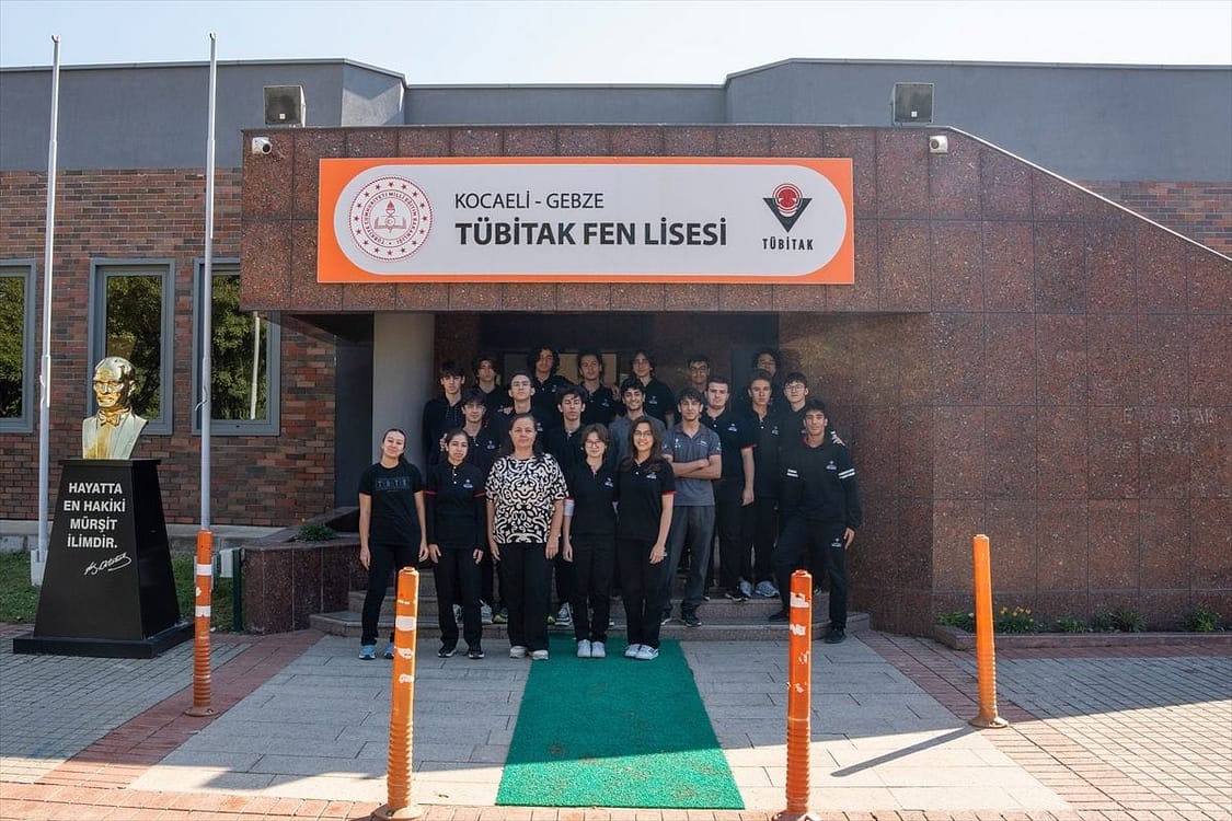 TÜBİTAK Fen Lisesine başvurular bugün sona eriyor